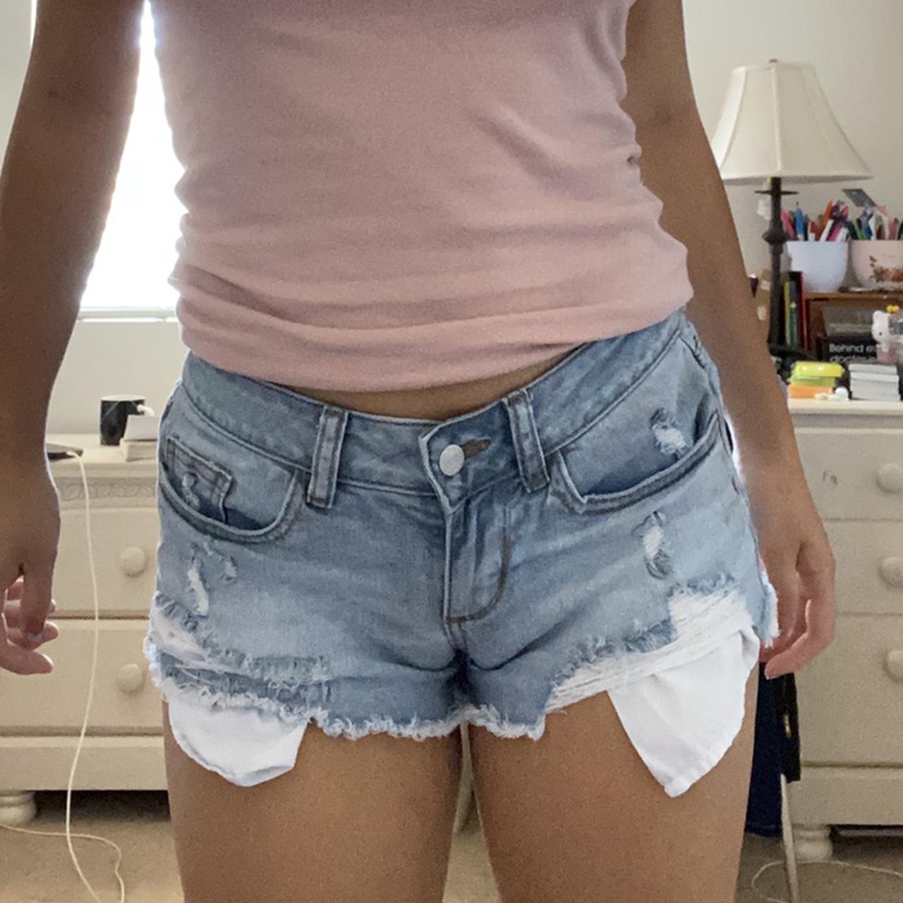 Distressed hot sale booty shorts