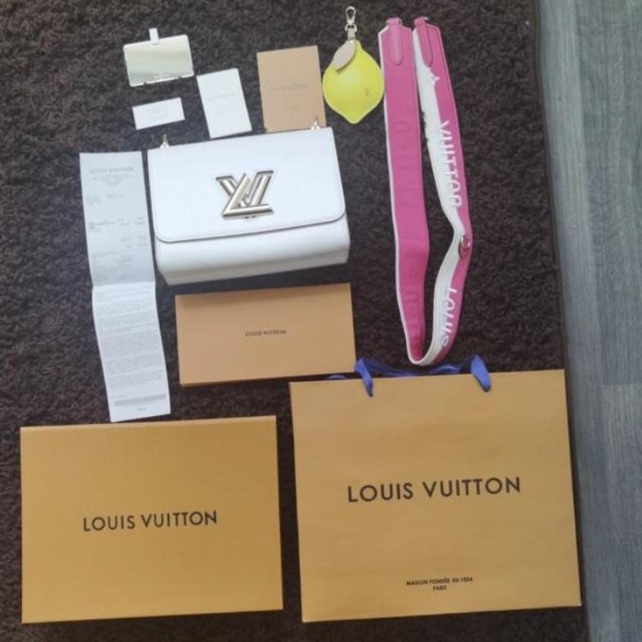 Louis Vuitton Twist MM Black Authentic Louis - Depop