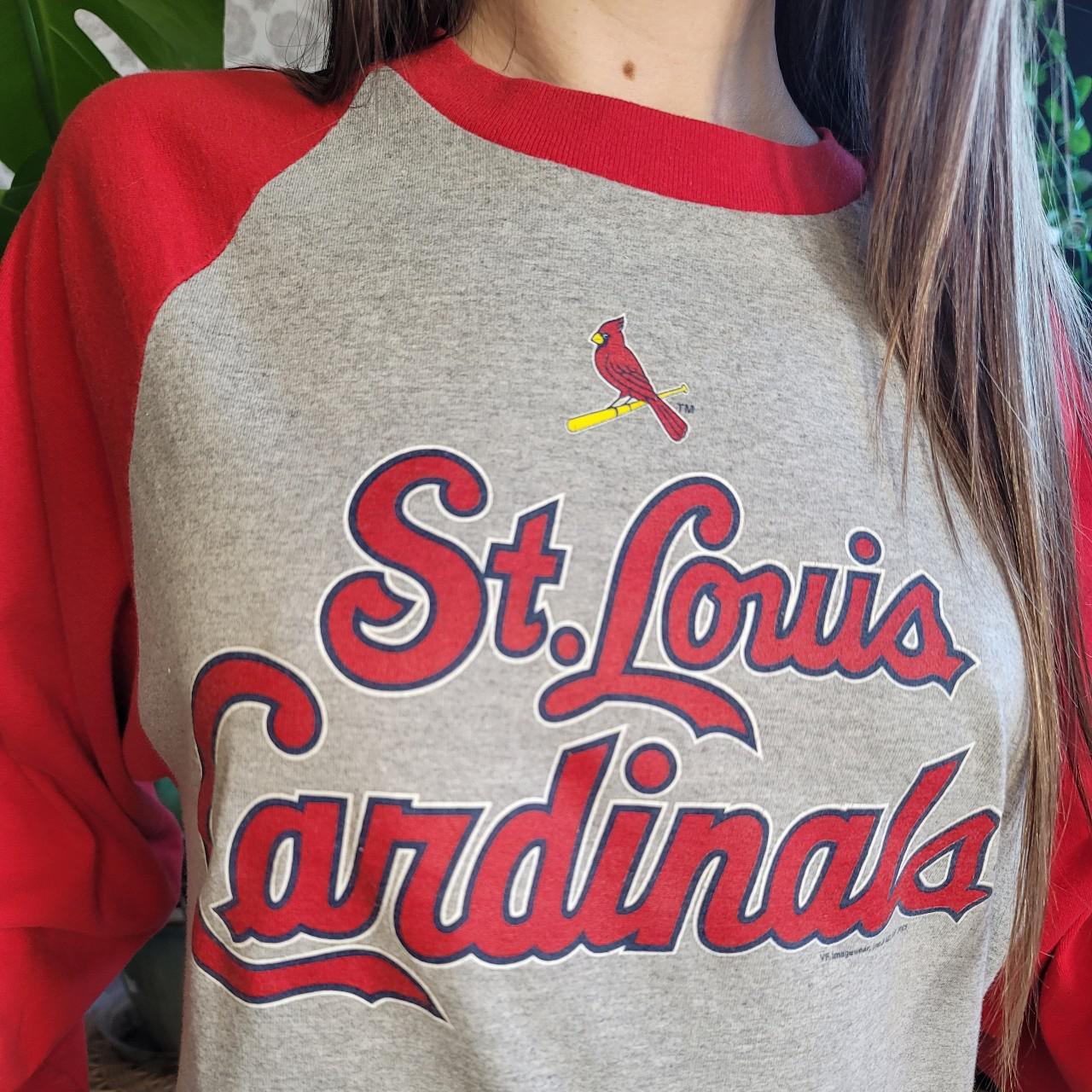 St. Louis Cardinals Raglan style T Shirt Size Medium