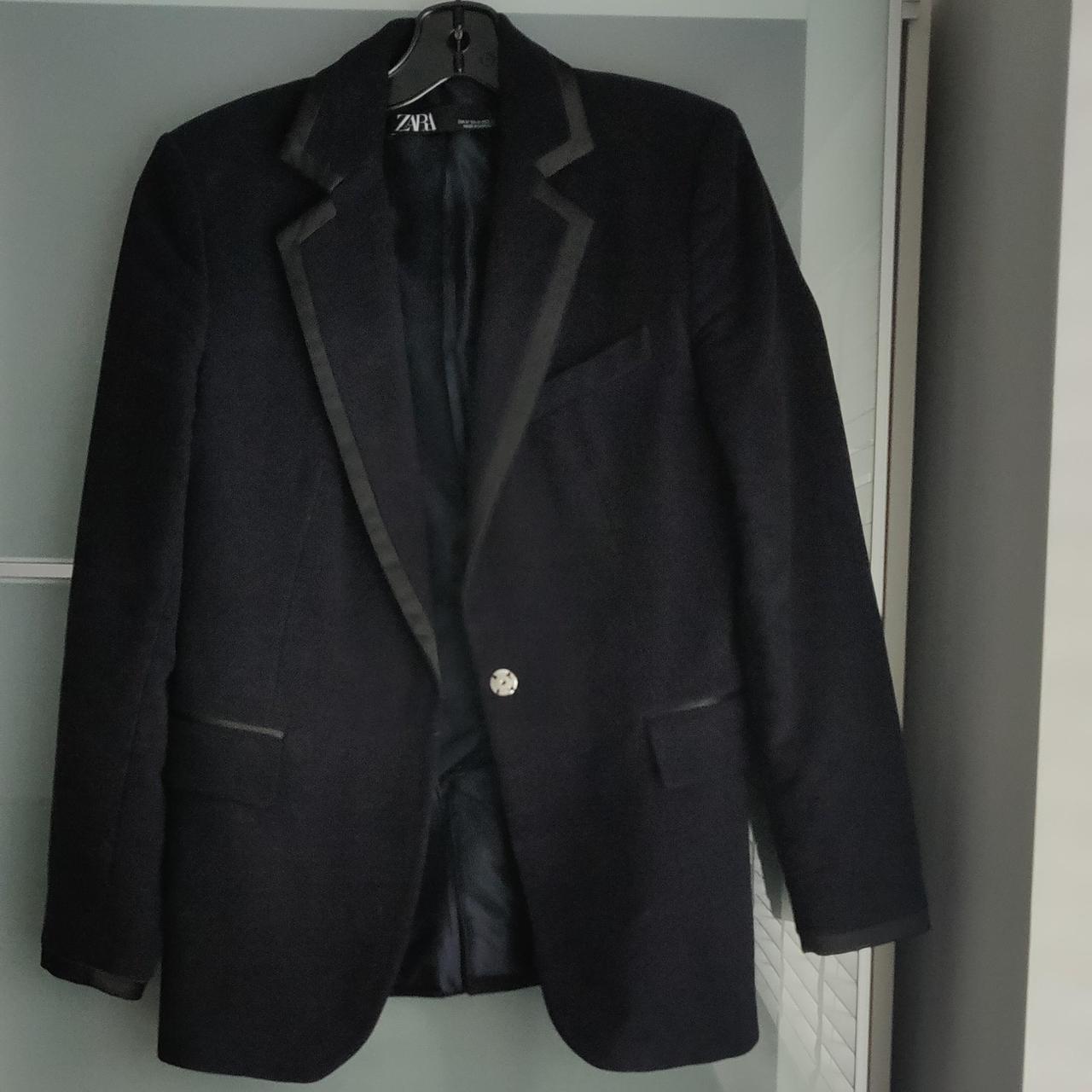 Zara navy velvet blazer with black satin Depop