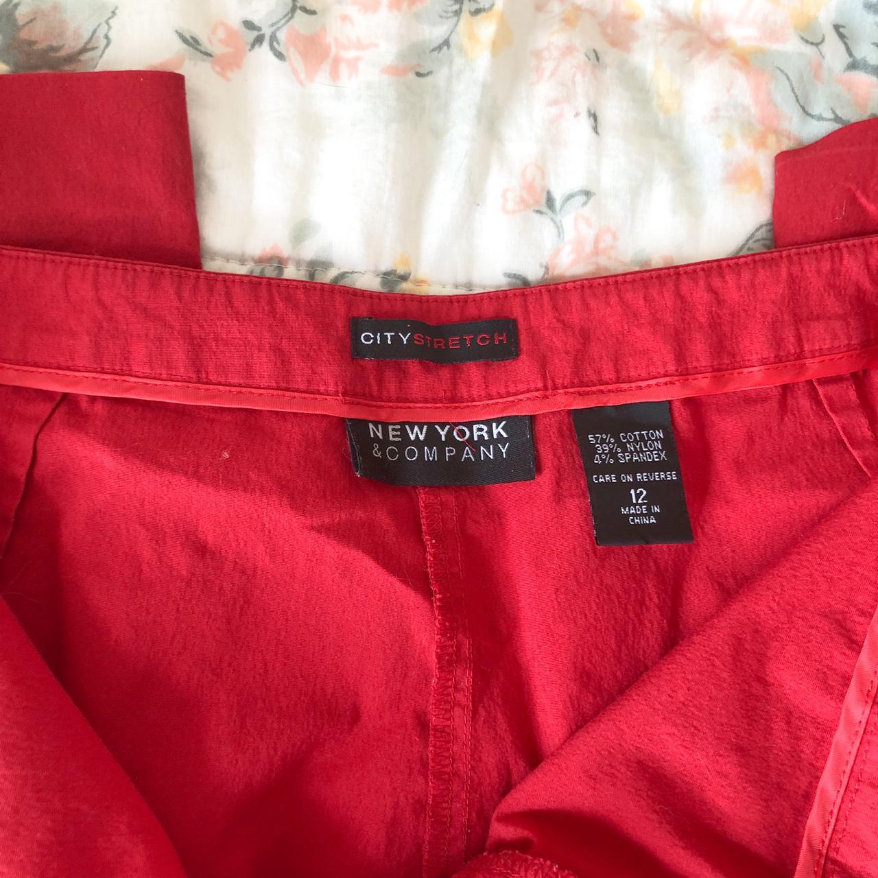 Y2K New York & Company cherry red high rise Capri... - Depop