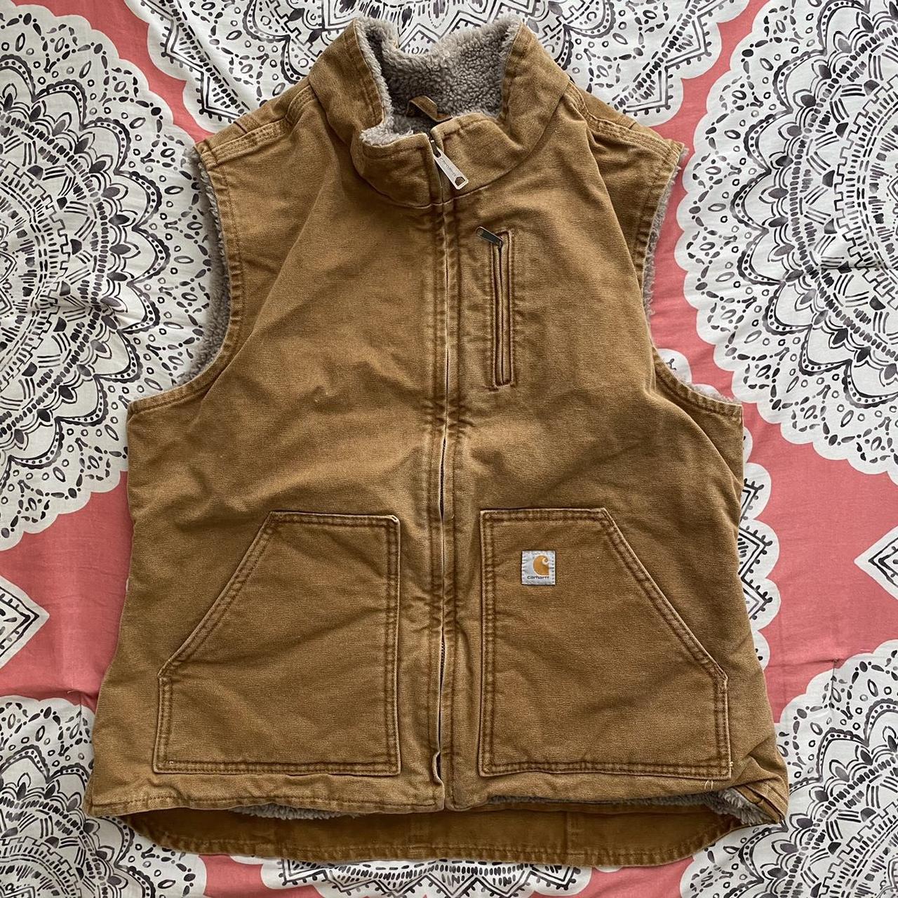 Carhartt Women's Tan and Brown Gilet | Depop