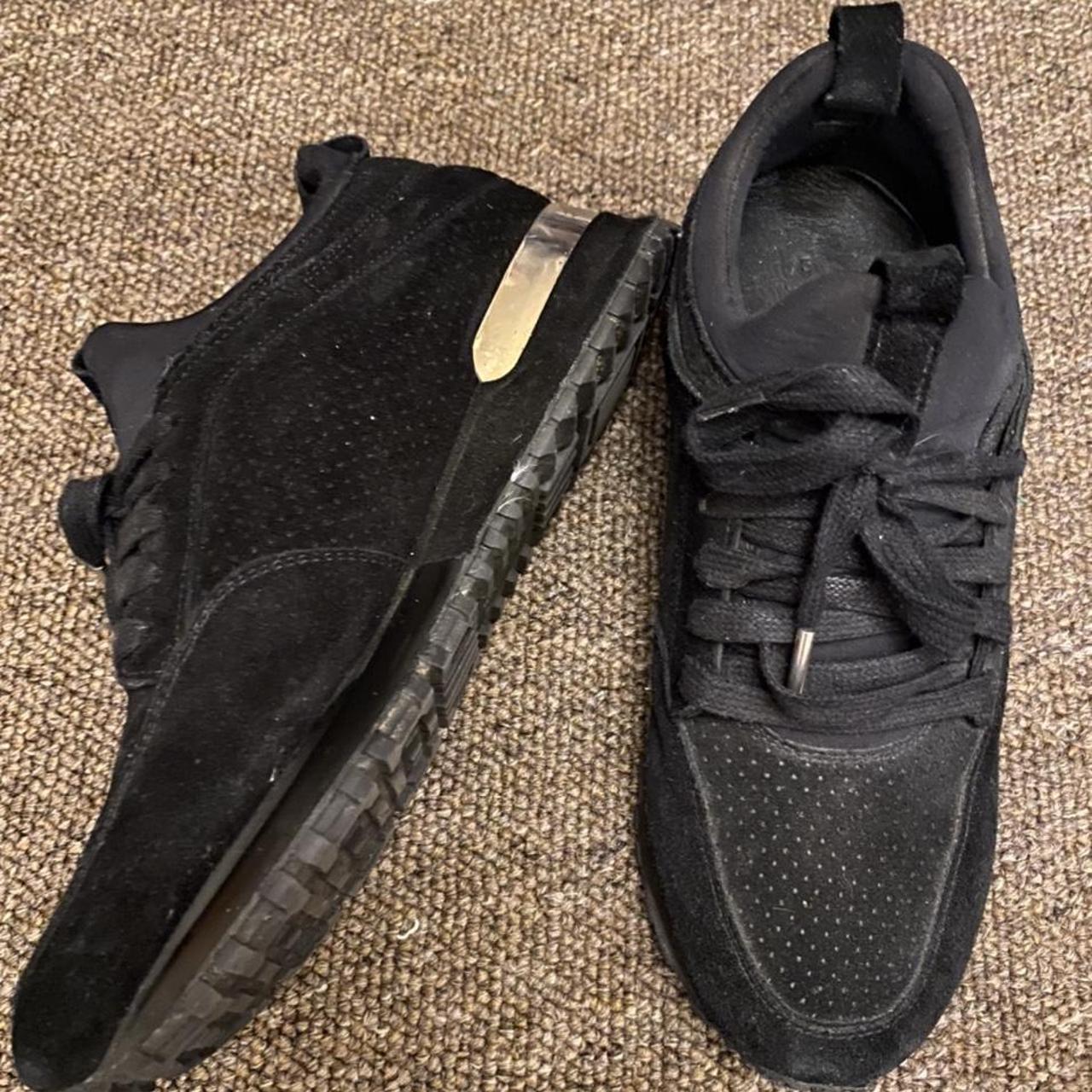 mallet trainers gold