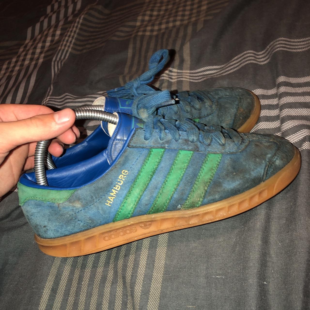 Hamburgs cheap size 4