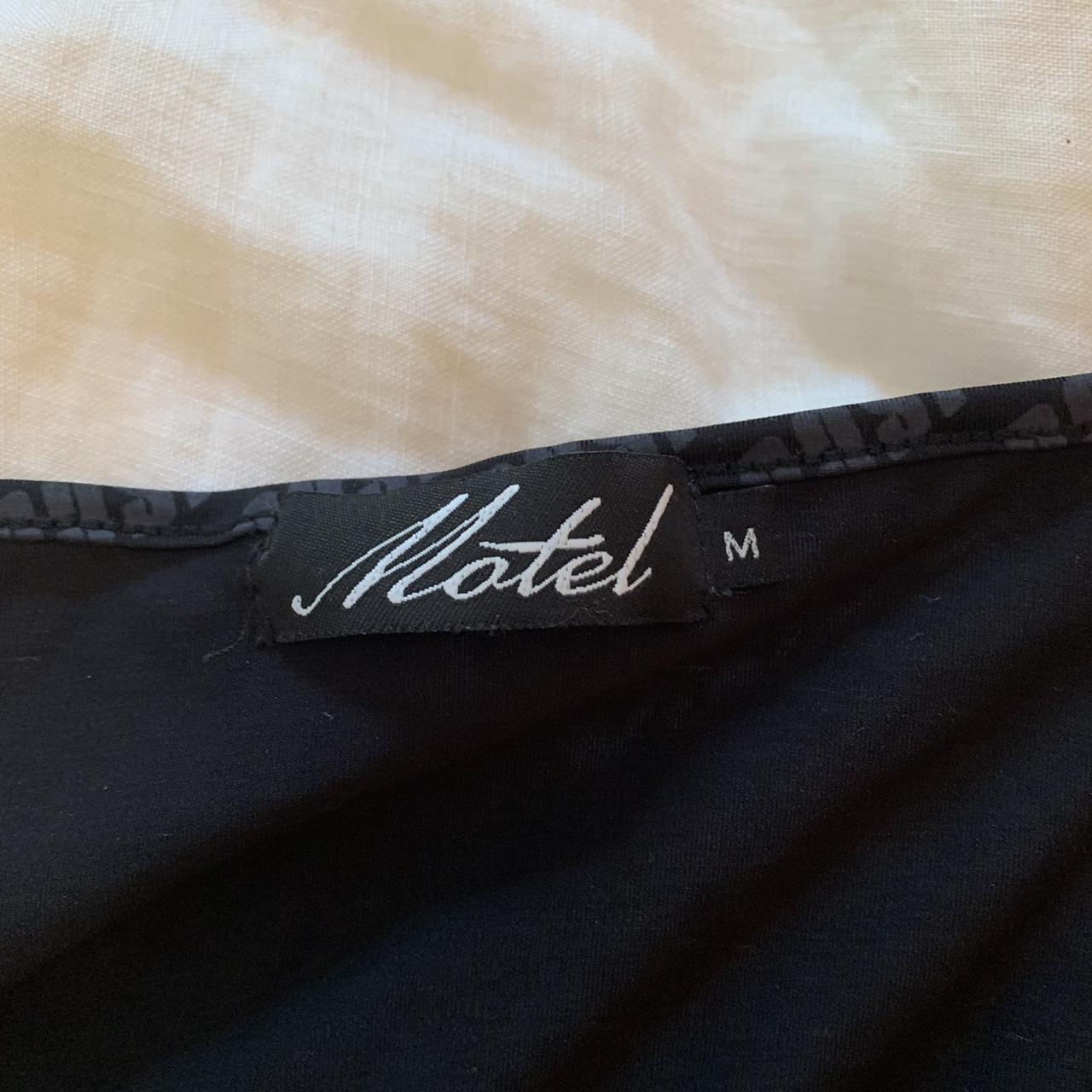 Motel Women's Black and Grey Bodysuit (2)