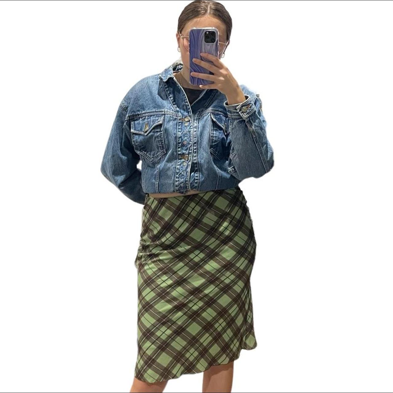 Product Image 4 - X-Girl Midi Skirt 
Size medium
Waist