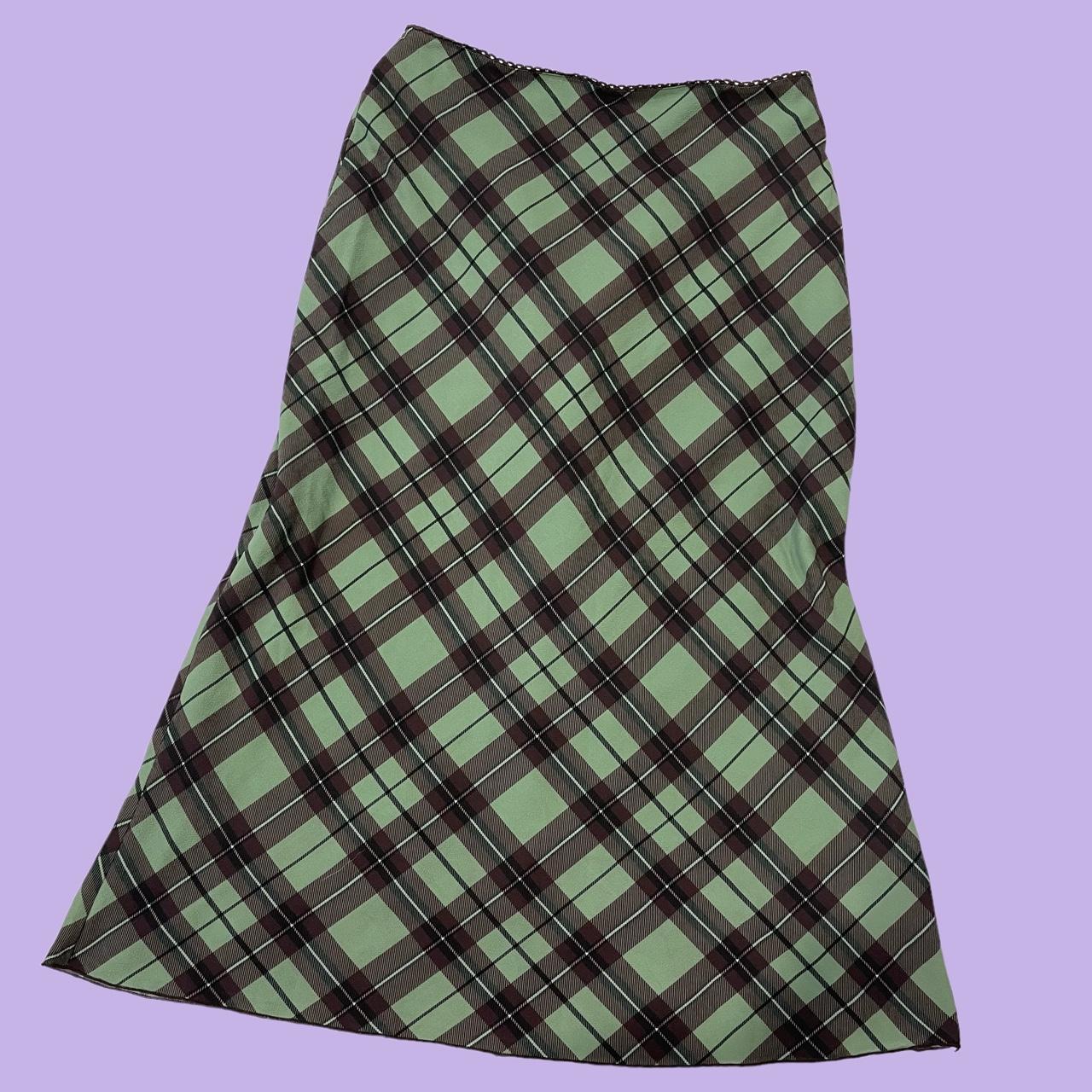 Product Image 1 - X-Girl Midi Skirt 
Size medium
Waist