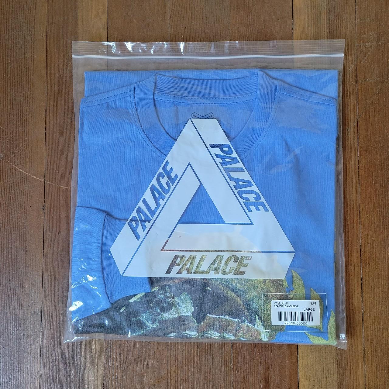 Palace Men's Blue and Gold T-shirt (2)
