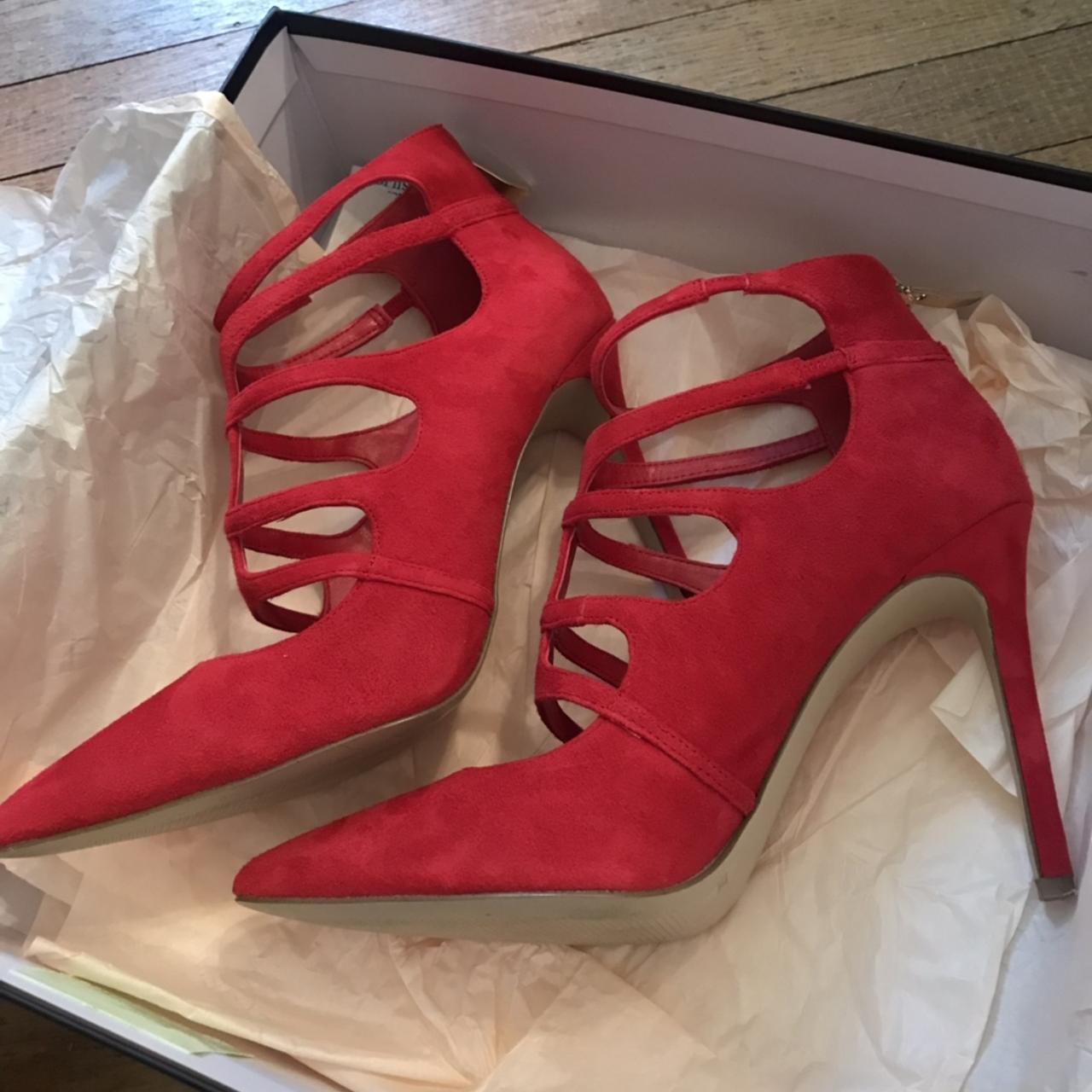 BCBG Women’s Red Lipstick Heels, gold zipper