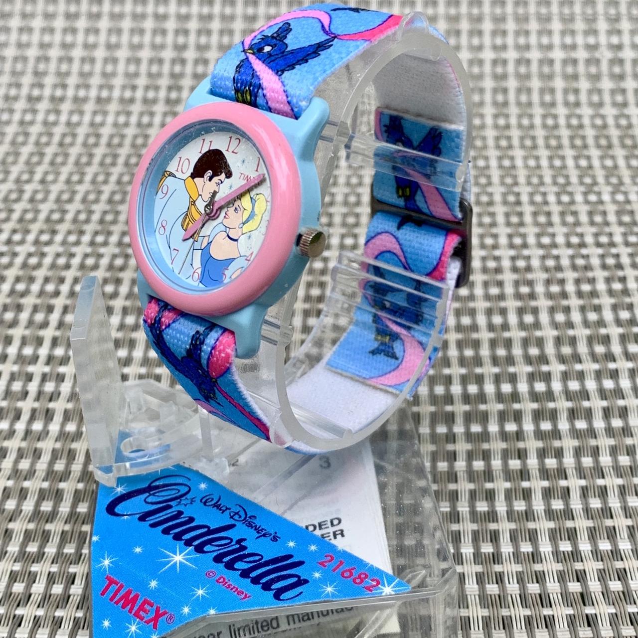 Disney Kids' W001598 Cinderella Stainless Steel Watch with Blue Leather  Band : Amazon.in: Fashion