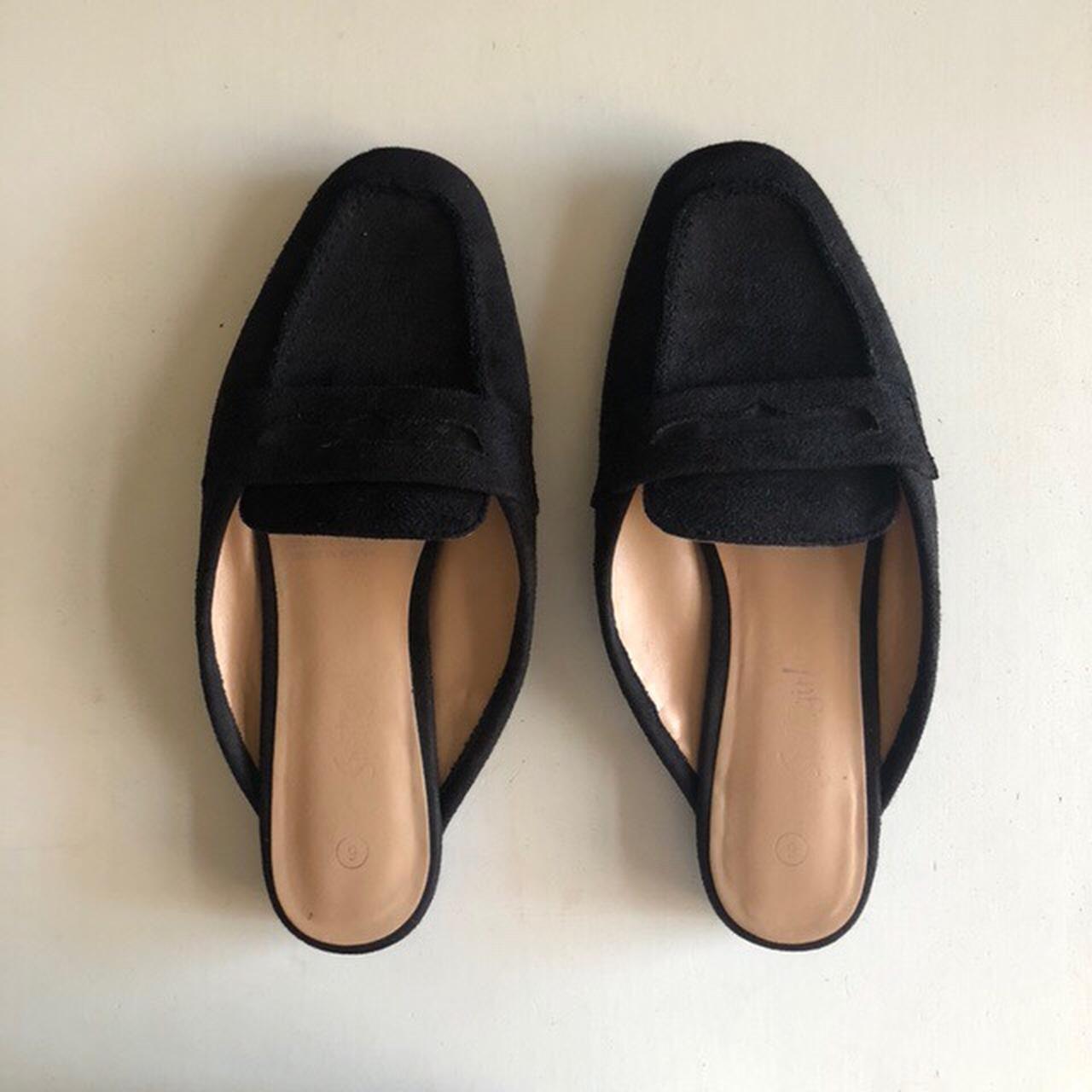 Sportsgirl Loafer style Flat Mules synthetic... Depop