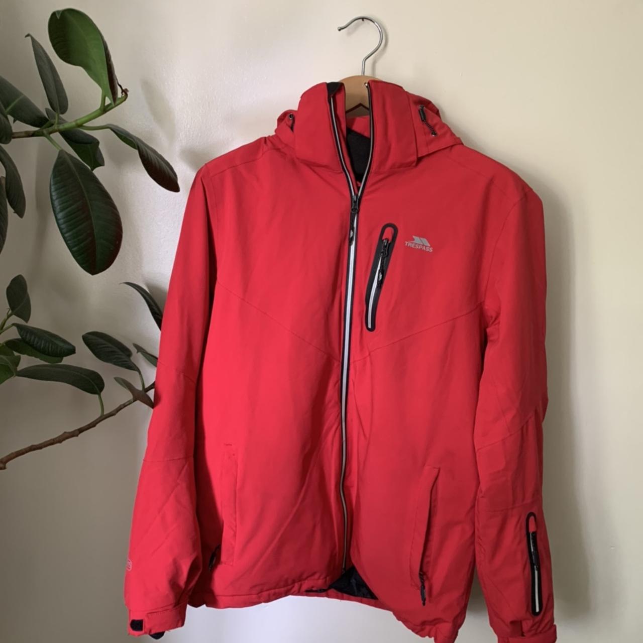 Red on sale trespass coat