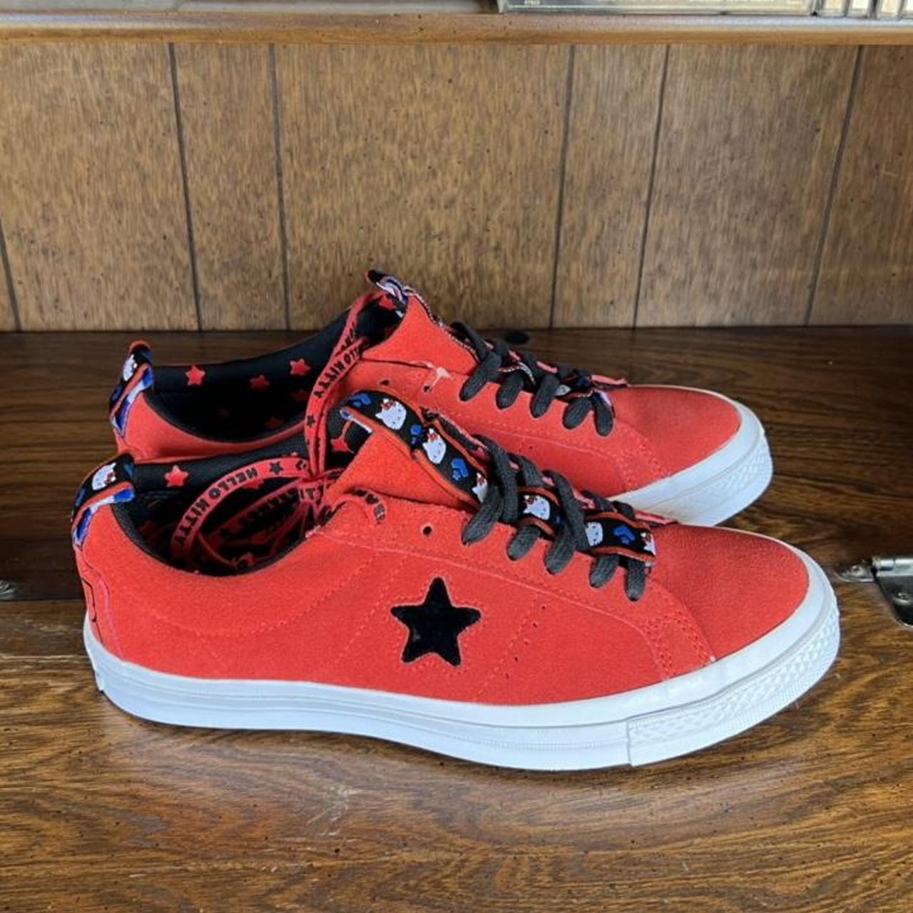 hello kitty converse red