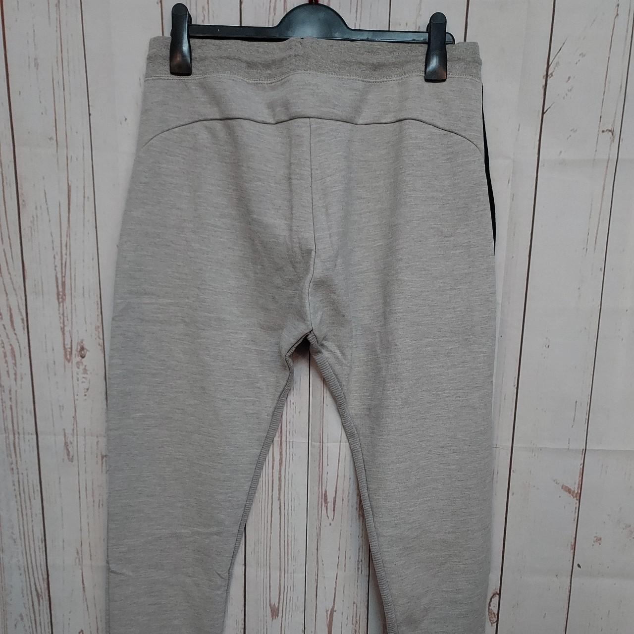 Pull&Bear Men's Grey and Black Joggers-tracksuits (3)