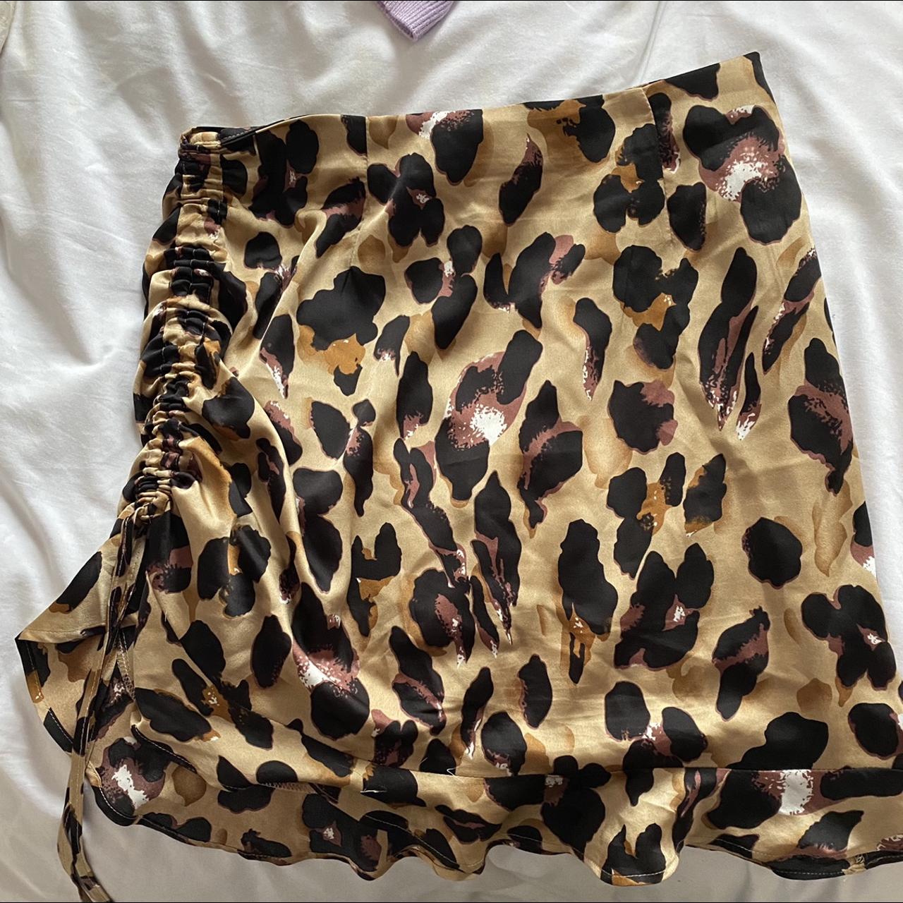 Missguided Leopard Print Ruched Mini Skirt... - Depop