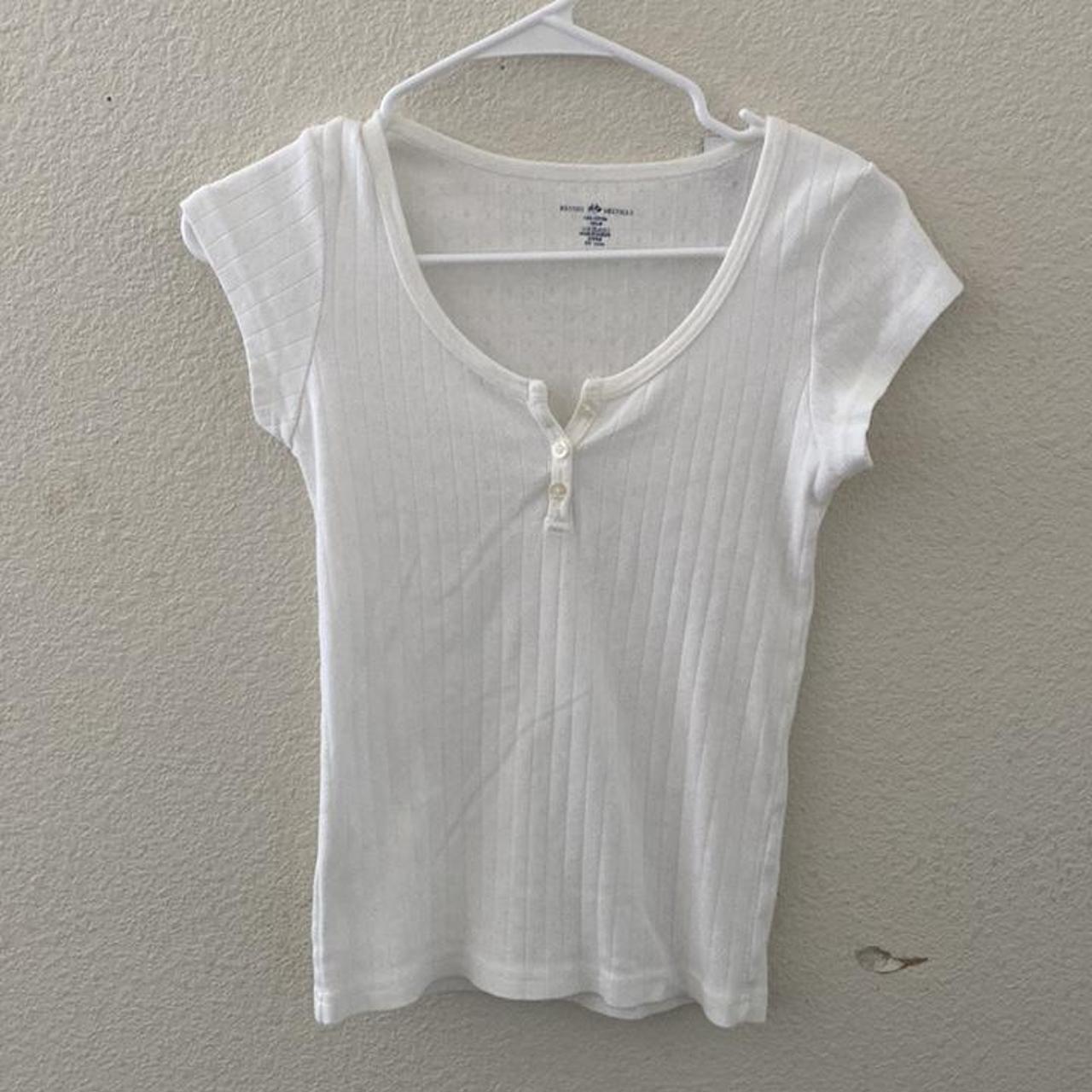 Brandy melville Zelly eyelet long 3 button top Depop
