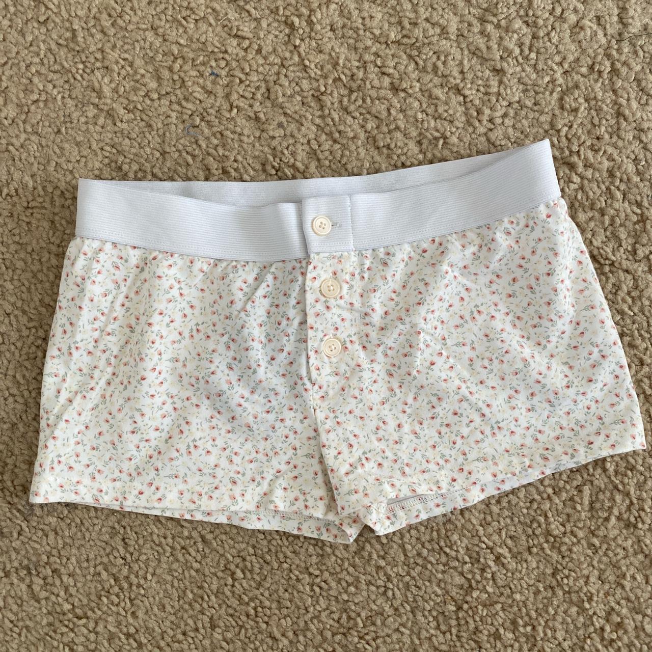 Brandy melville floral boy shorts - Depop