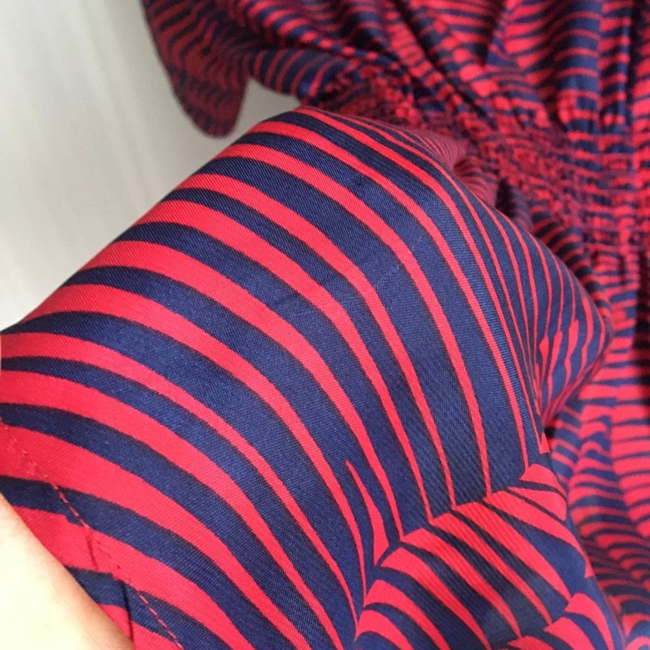 Product Image 3 - Devlin V-Neck Batwing Sleeve Striped