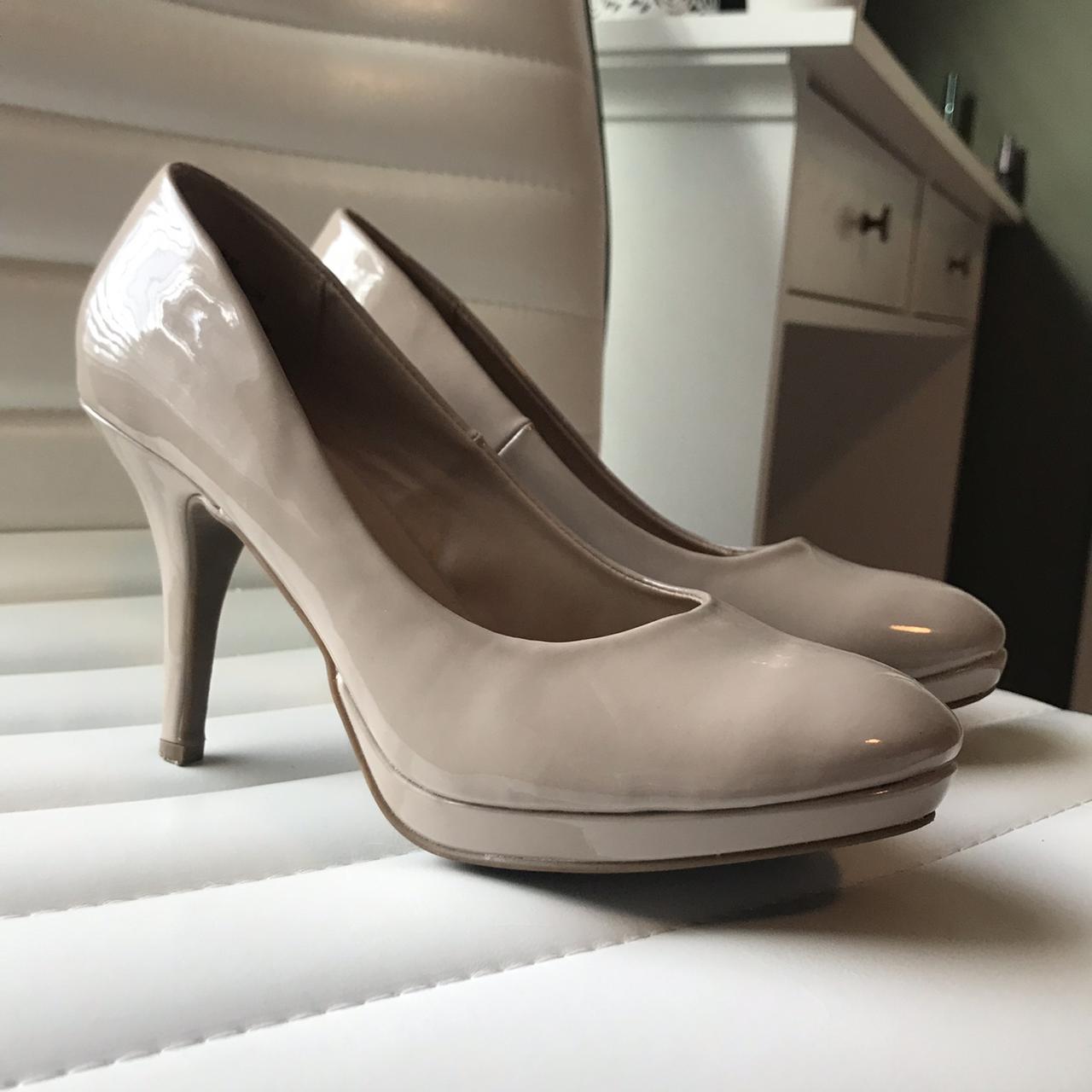 Jessica Simpson blush/nude ballet lace heels. Worn - Depop