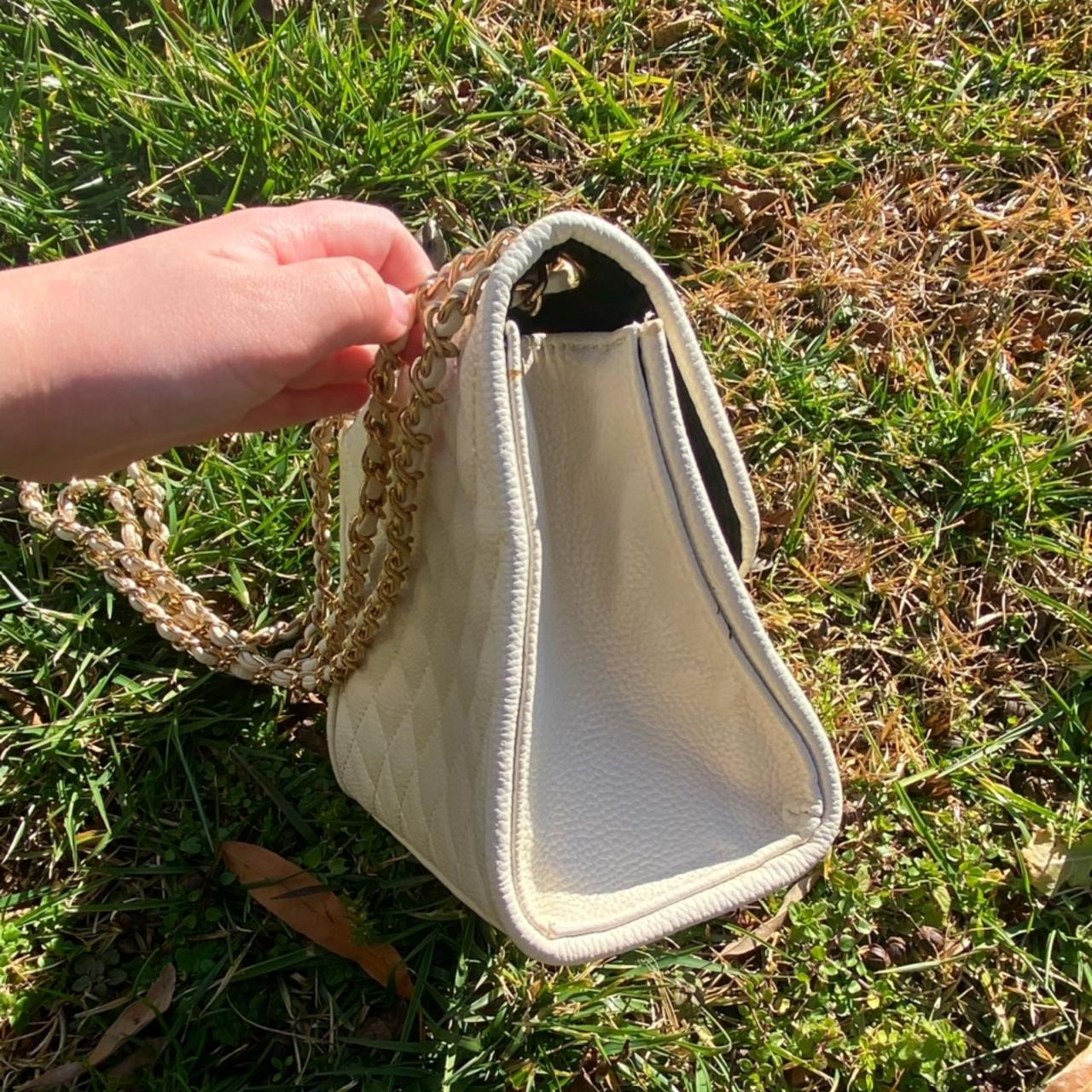 forever 21 purse!!! got this in 7th grade😼👍🏻 lol... Depop