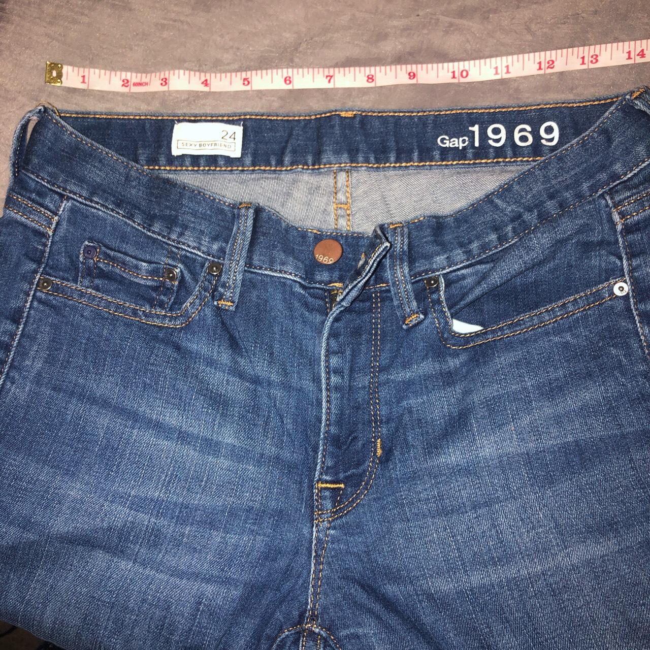 GAP boyfriend jeans ^.^ length: 37 1/2 inches - Depop