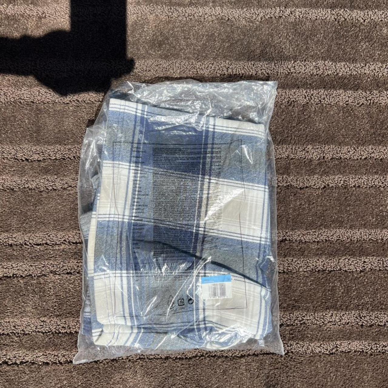 Supreme Nike Plaid Sweatshorts NAVY, Never worn come...