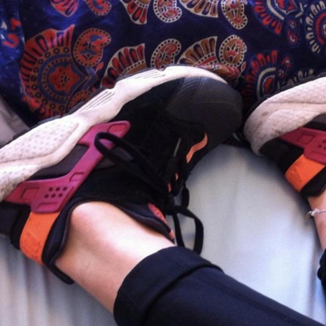 womens nike trainers orange