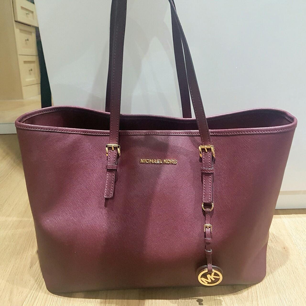 Michael kors jet set deals tote purple