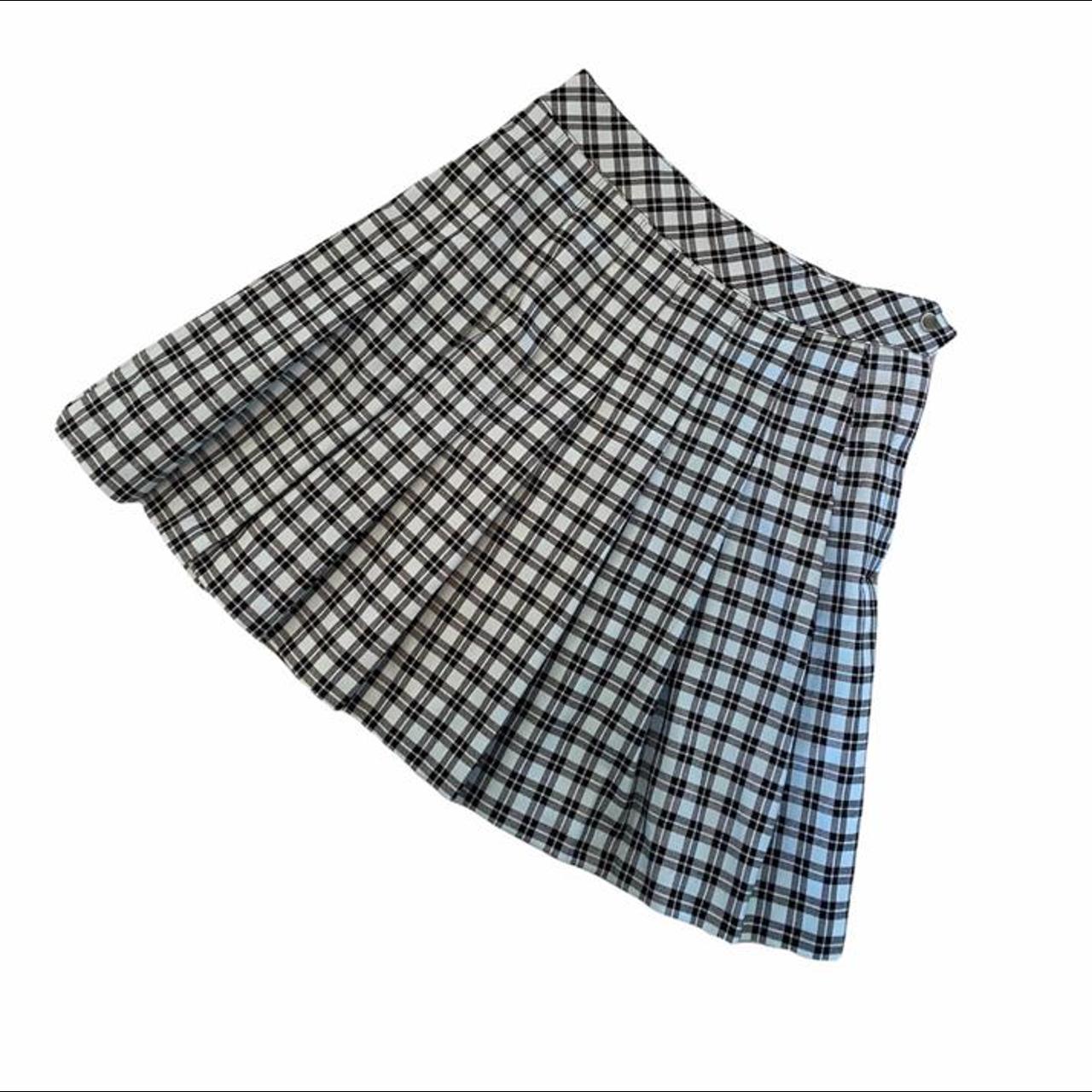 Blue and black plaid pleated schoolgirl skirt! Cute... - Depop