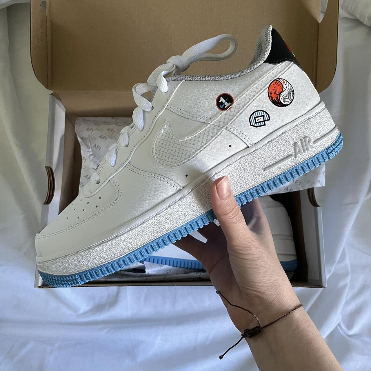 Big Kids' Nike Air Force 1 LV8 SE casual shoe in - Depop