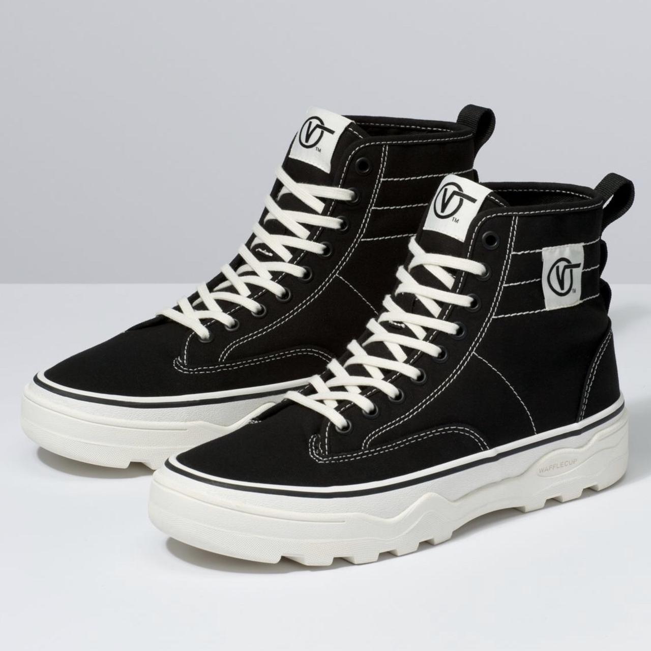 vans sentry boot