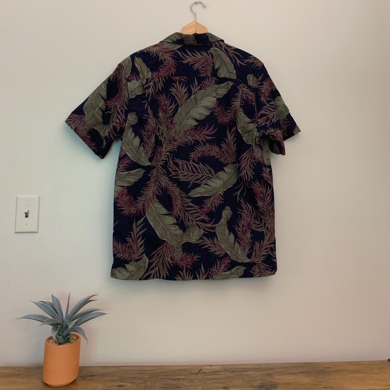 *FREE SHIPPING* Men’s Eddie Bauer Patterned Short... Depop