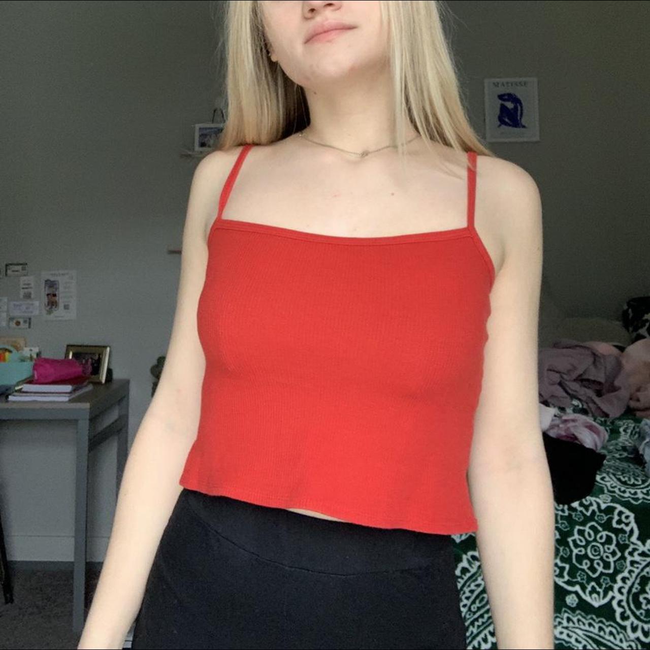 💭description rare brandy melville red tank top.... Depop