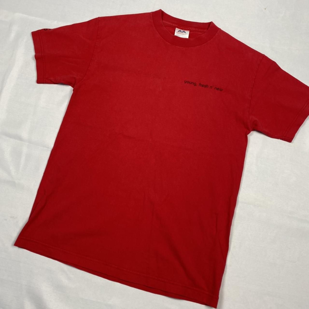 Kelis T-shirt for ‘Young, Fresh n New’ in Red Size M... - Depop