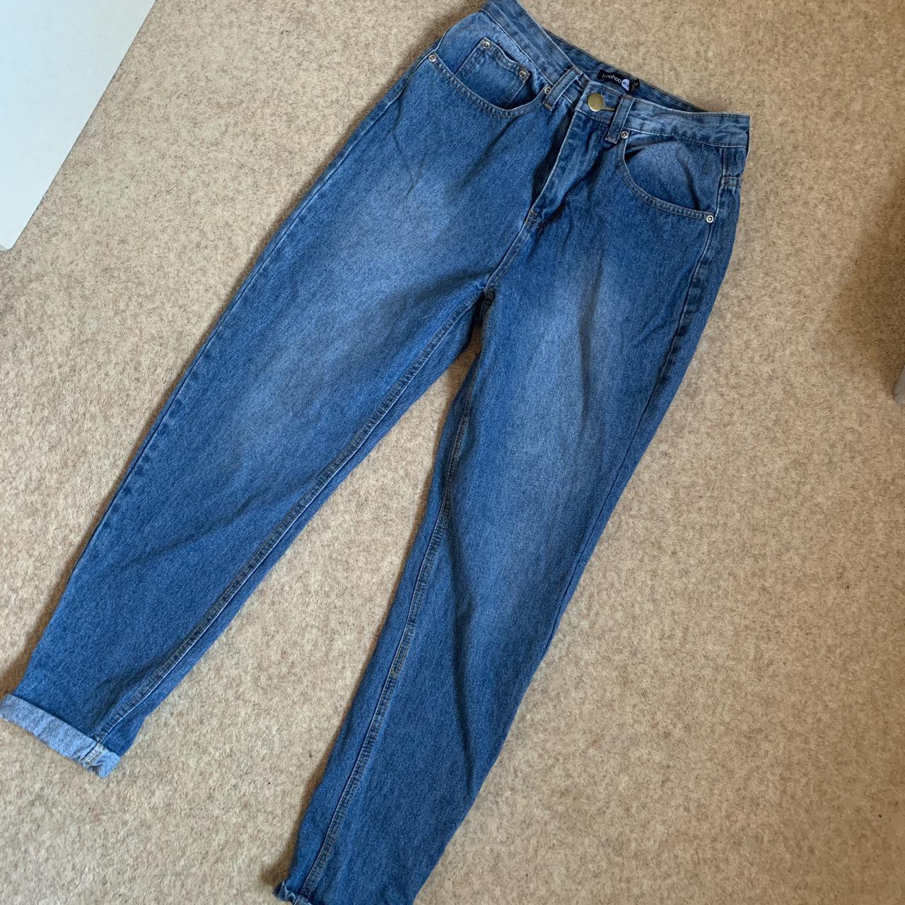 Naomi sales mom jeans