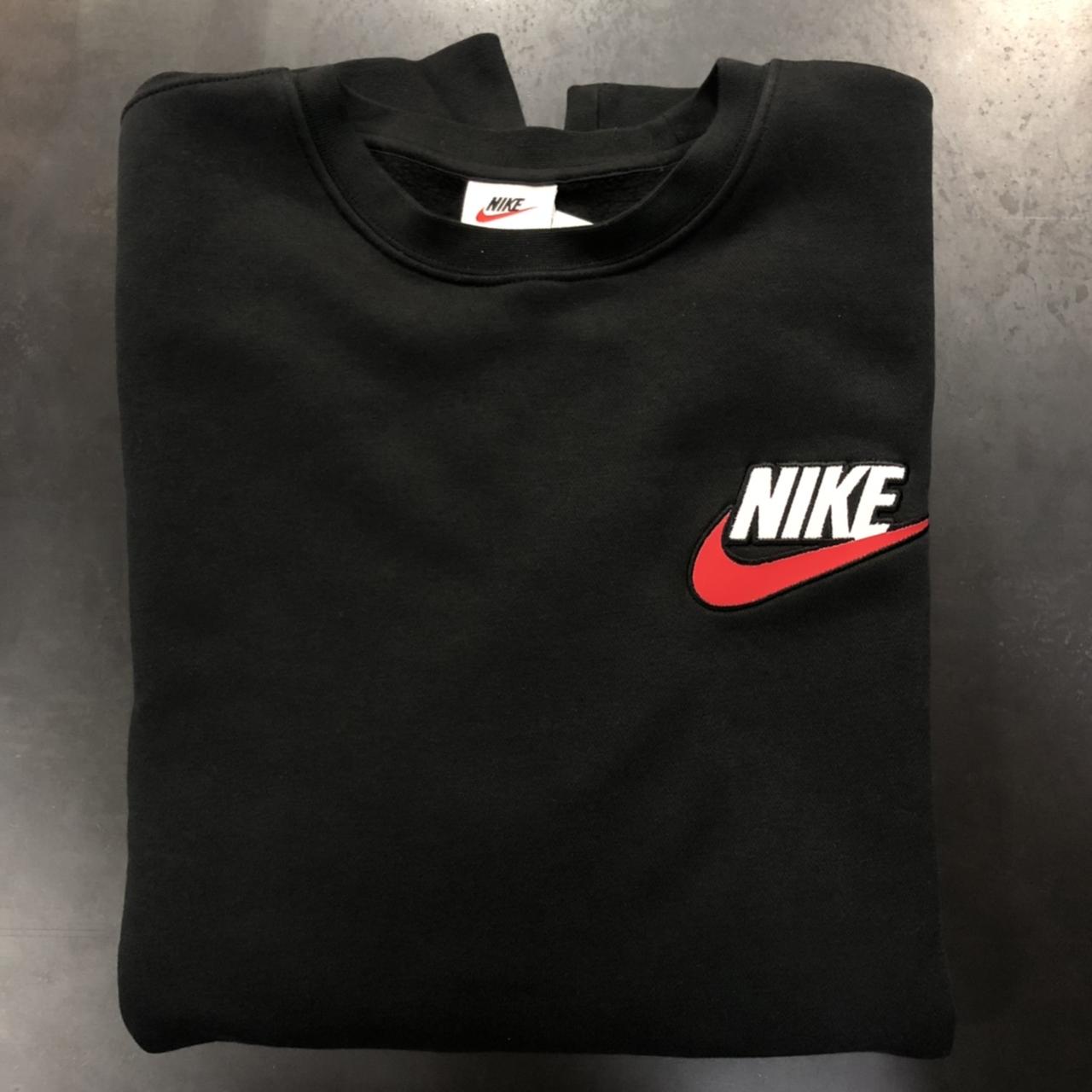 Nike x hot sale supreme crewneck