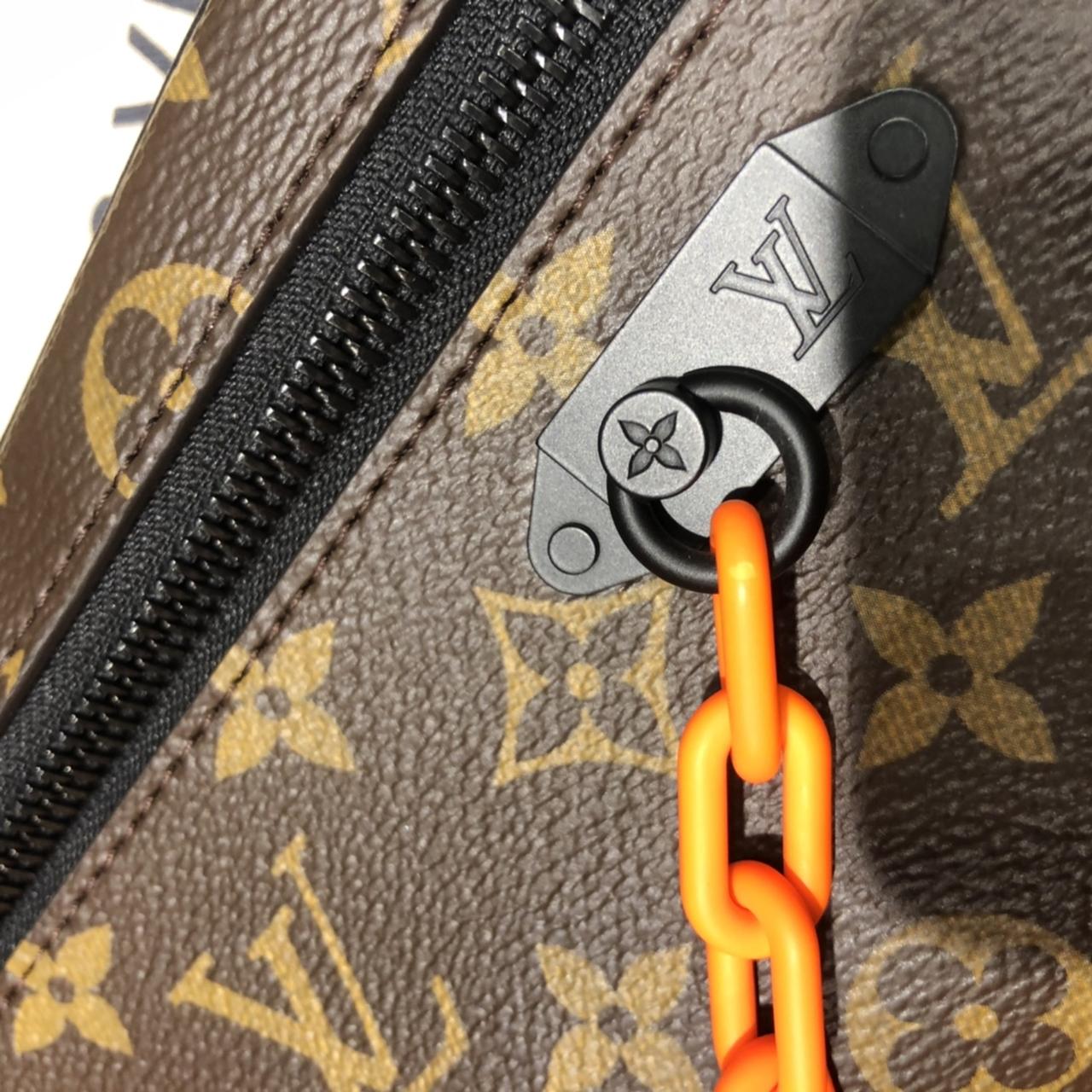 Louis Vuitton Pochette Volga Virgil Close up! 