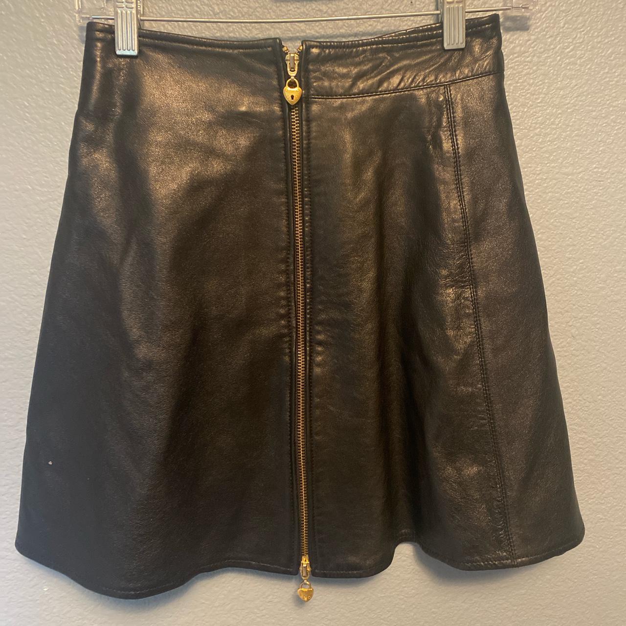 Vintage Vakko genuine leather skirt. 26 inch waist,... - Depop