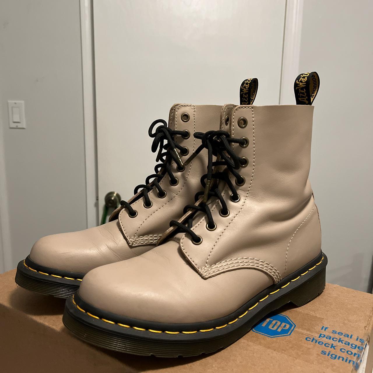 dr martens size 9