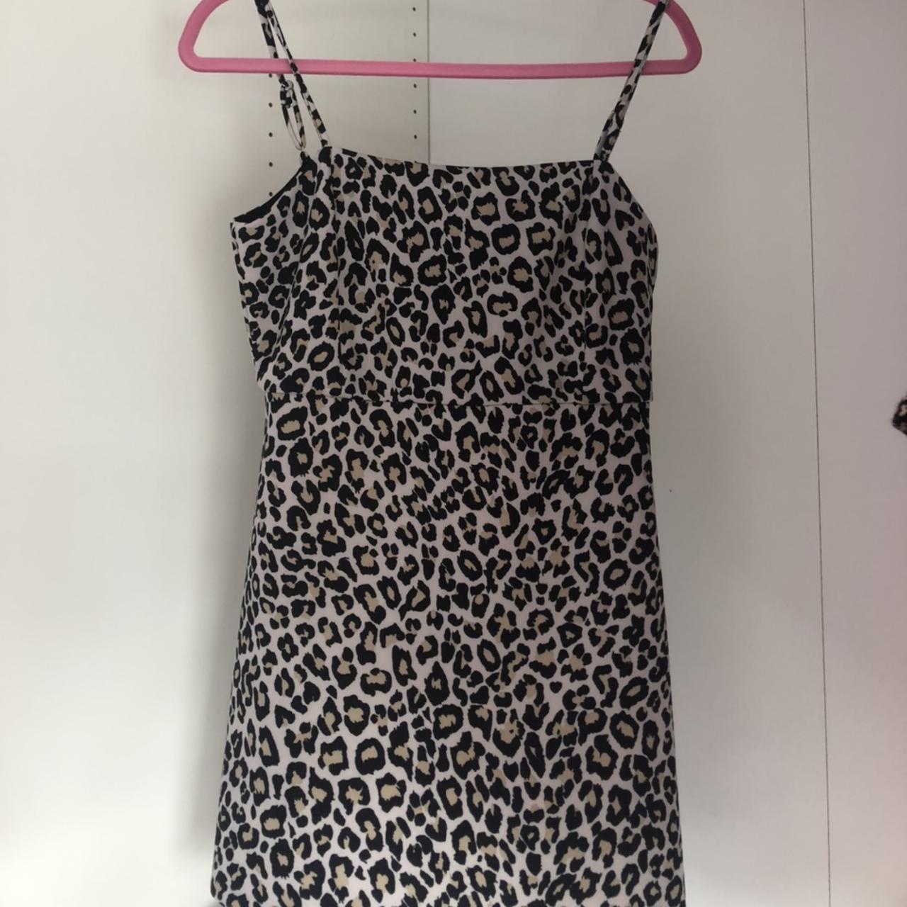 Pull and bear leopard best sale print dress