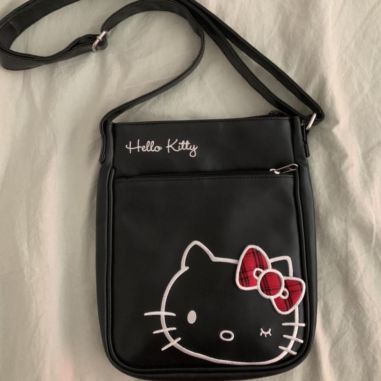 hello kitty crossbody bag with adjustable straps **... - Depop