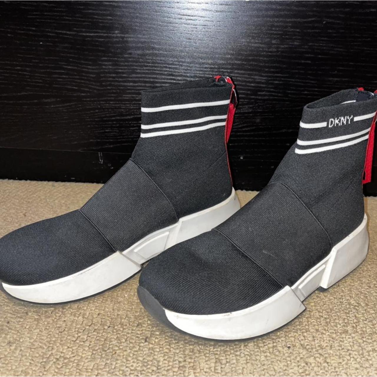 sock trainers size 5