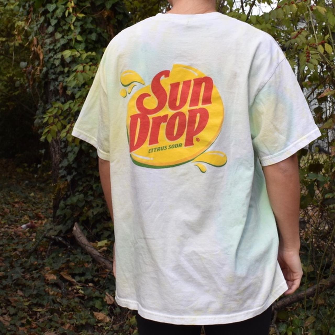 Product Image 1 - Vintage Sun Drop Tee
size: Large