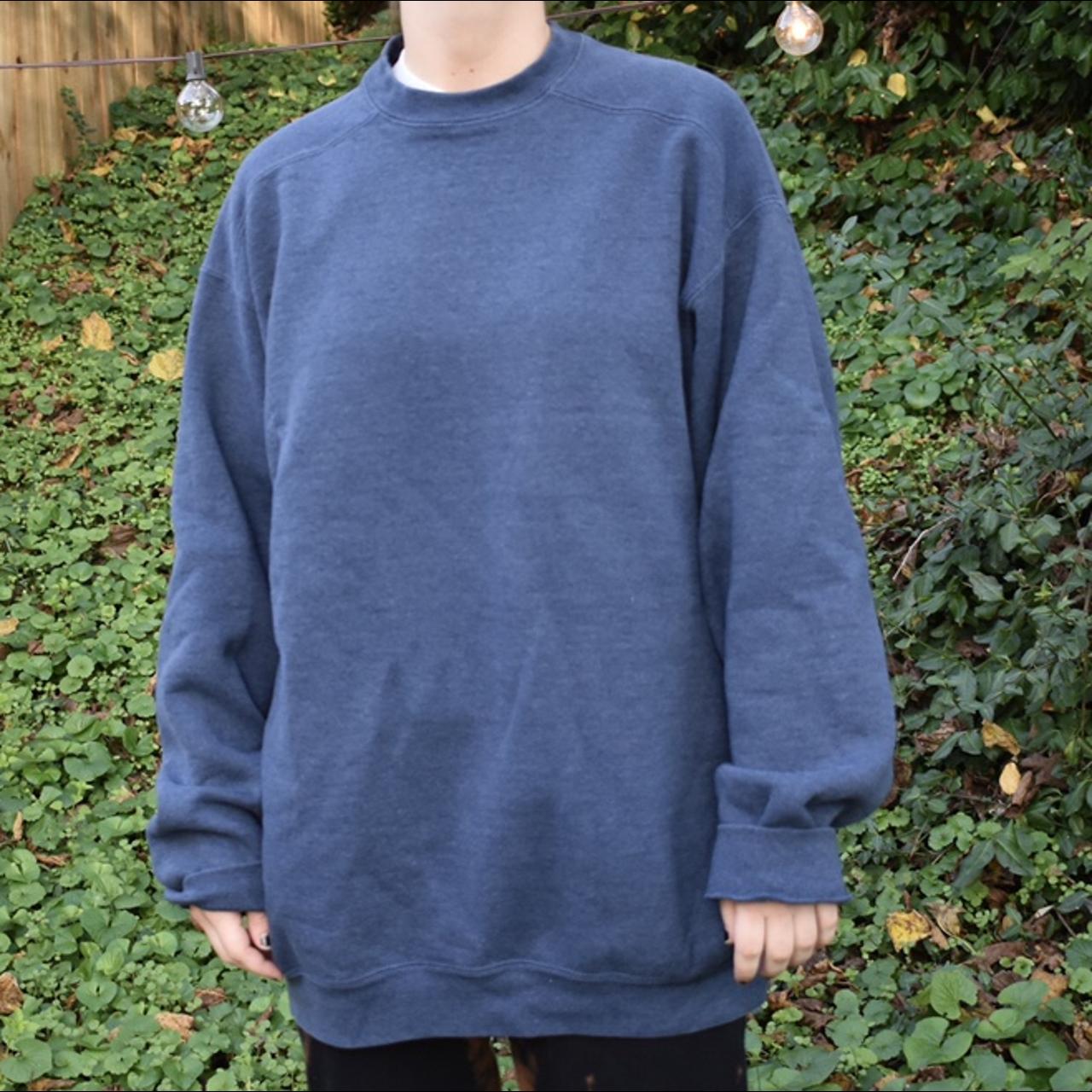 Product Image 1 - Oversized Vintage Wilson Crewneck

Thick and