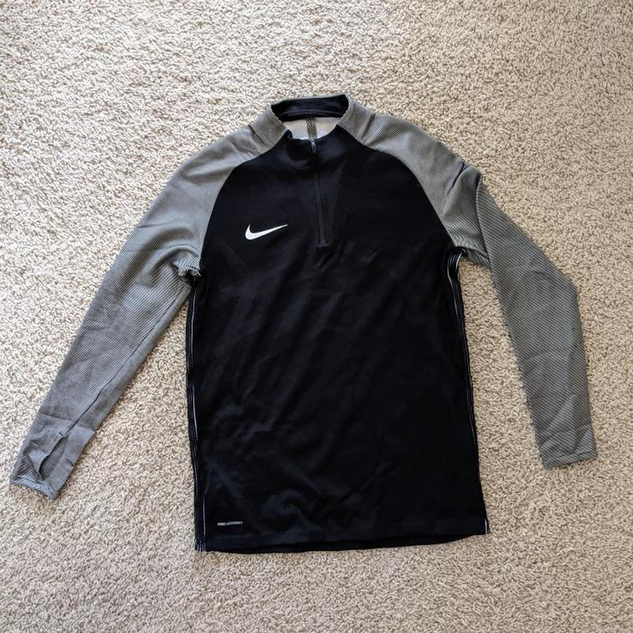 Nike hot sale aeroswift jacket