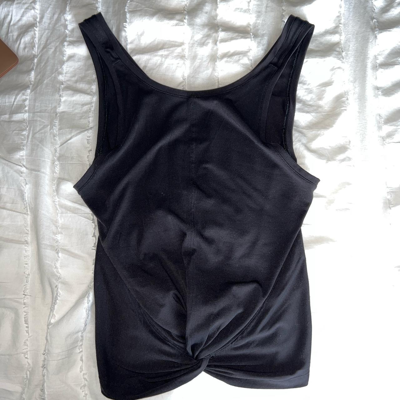 Athleta Women's Black Vest Depop