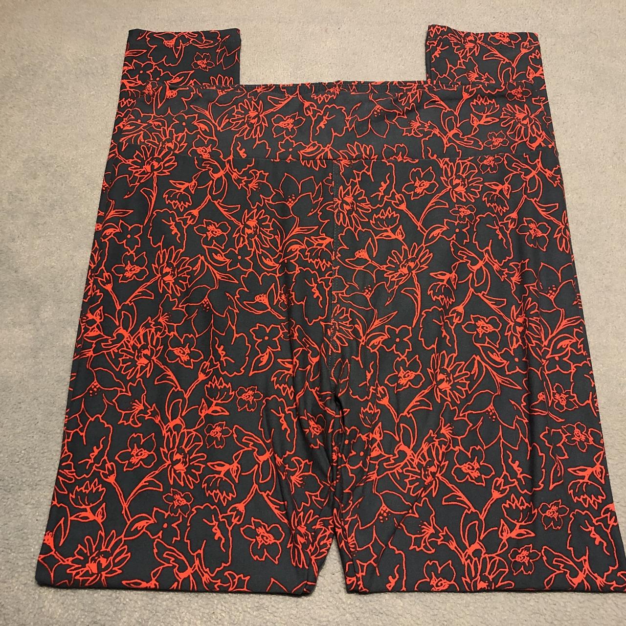 NWT🔥 Lularoe TC Leggings These are brand new with - Depop