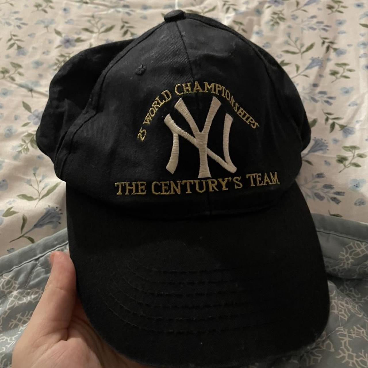 Yankees hat - Depop