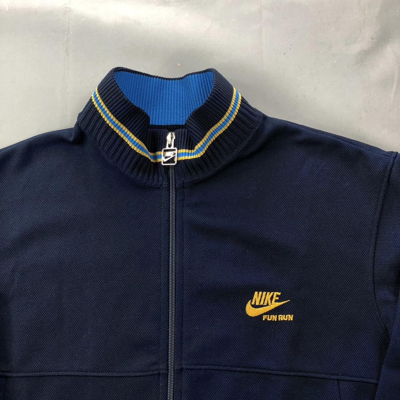 retro nike jacket womens