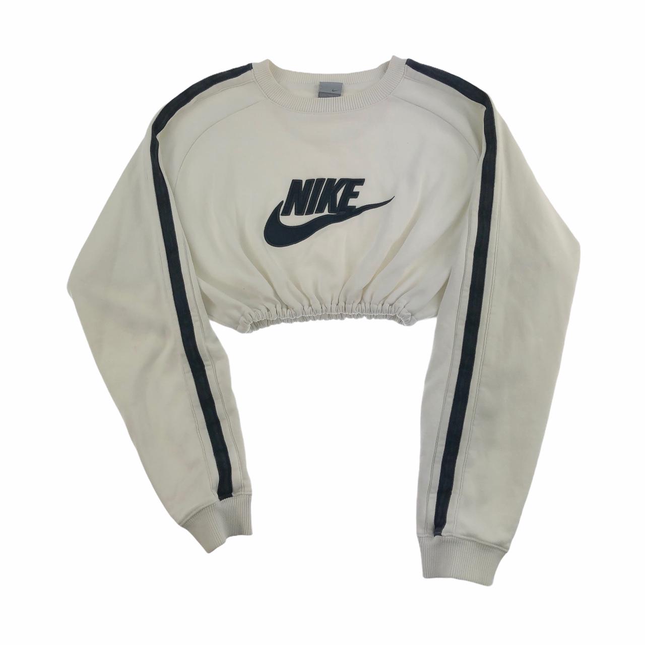 white nike cropped jumper